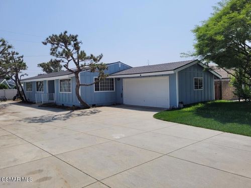 668 E Puente St, Covina, CA, 91723-2824 | Card Image