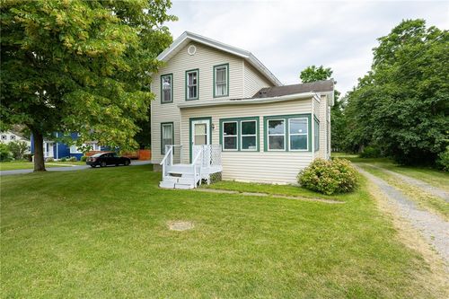 140 Hook Rd, Farmington, NY, 14425-7045 | Card Image