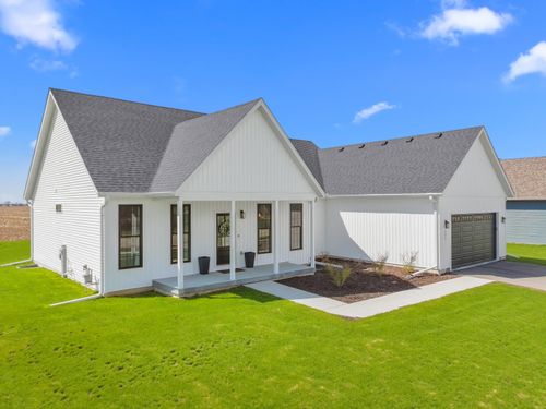 501 Fairview Dr, WALWORTH, WI, 53184-5640 | Card Image