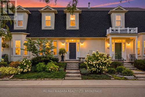25 Balmoral Dr, Niagara on the Lake, ON, L0S1J0 | Card Image