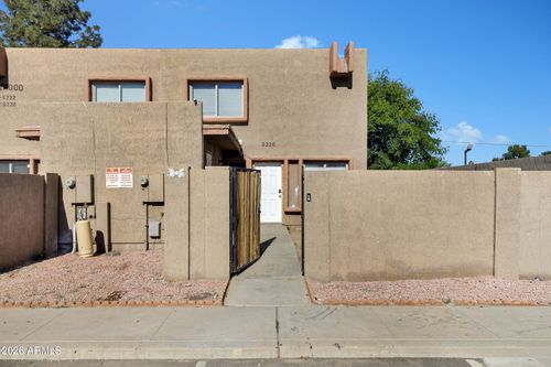 5220 W Lynwood St, Phoenix, AZ, 85043-1767 | Card Image