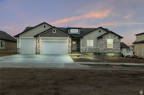 151-165 W 800 S, Willard, UT, 84340 | Card Image