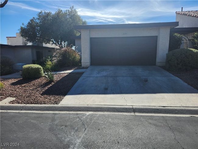 3137 Asoleado Cir, Townhouse with 3 bedrooms, 2 bathrooms and null parking in Las Vegas NV | Image 41