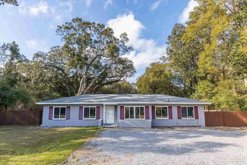 30 Hancock Ln, Pensacola, FL, 32503-7403 | Card Image