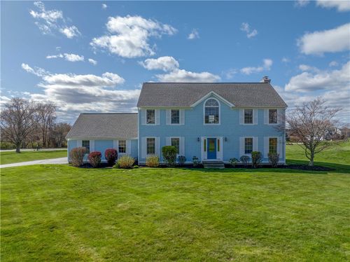 139 Cromwell Dr, Portsmouth, RI, 02871-1374 | Card Image