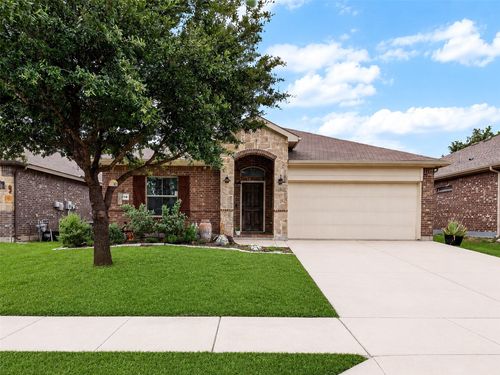1936 Kachina Lodge Rd, Fort Worth, TX, 76131-2401 | Card Image