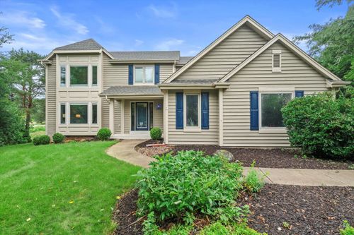 2600 Whitby Ct, Waukesha, WI, 53188-4106 | Card Image