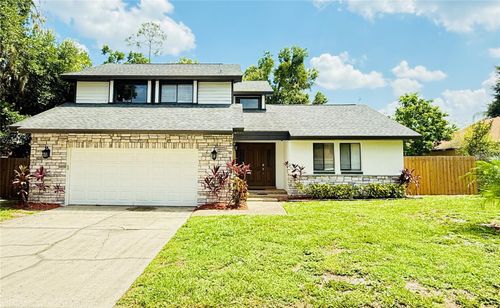 4662 Tiffany Woods Cir, OVIEDO, FL, 32765-6105 | Card Image