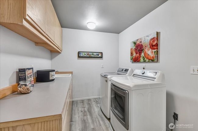 16005 Ne 160 Th St, House other with 4 bedrooms, 3 bathrooms and 3 parking in Woodinville WA | Image 17