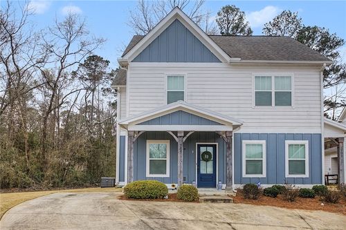 704 Northern Village Ct, Auburn, AL, 36830-4385 | Card Image