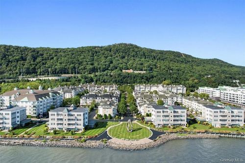 1207 Round Pointe Dr, Haverstraw, NY, 10927-2123 | Card Image