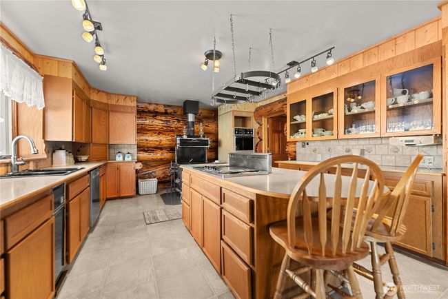 2992 State Route 153, House other with 3 bedrooms, 3 bathrooms and 2 parking in Twisp WA | Image 8