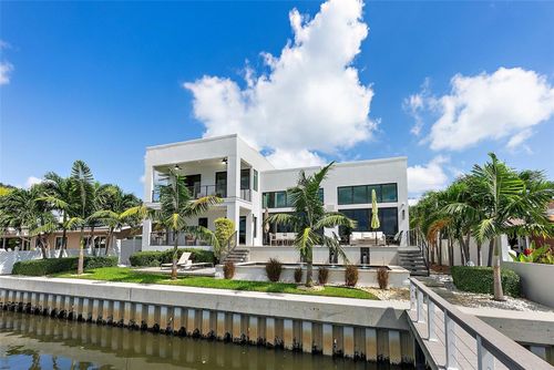 2501 Sunrise Dr Se, St Petersburg, FL, 33705-3340 | Card Image