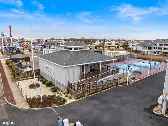 APT-8S - 420 8 Th St, Townhouse with 4 bedrooms, 2 bathrooms and null parking in BEACH HAVEN NJ | Image 66