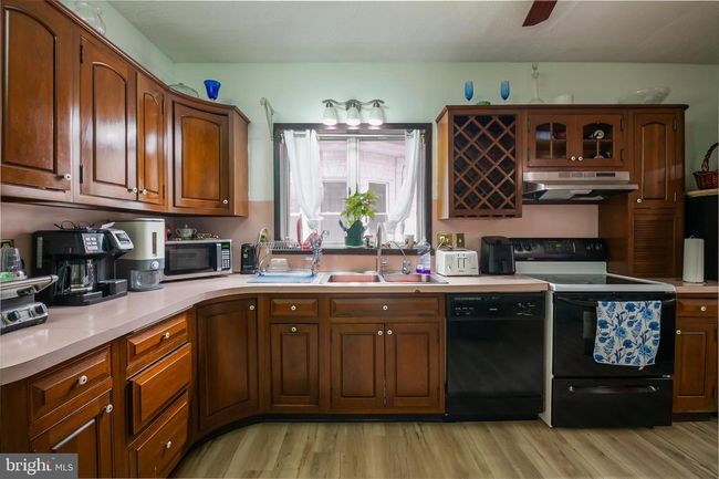 317 State St, House other with 4 bedrooms, 3 bathrooms and null parking in READING PA | Image 10