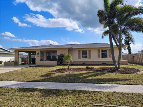 6327 Fabian Rd, NORTH PORT, FL, 34287-2249 | Card Image