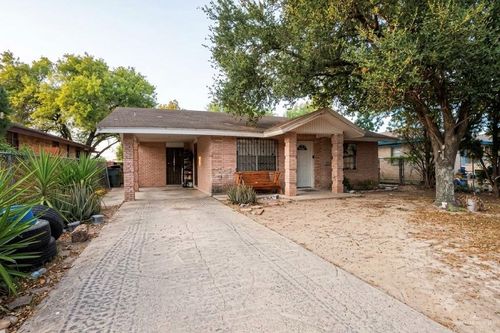 313 E Chaparral St, San Juan, TX, 78589-3027 | Card Image