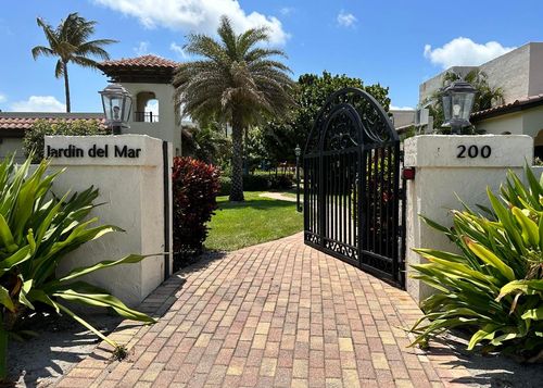 b-124-200 S Ocean Blvd, Delray Beach, FL, 33483-6781 | Card Image