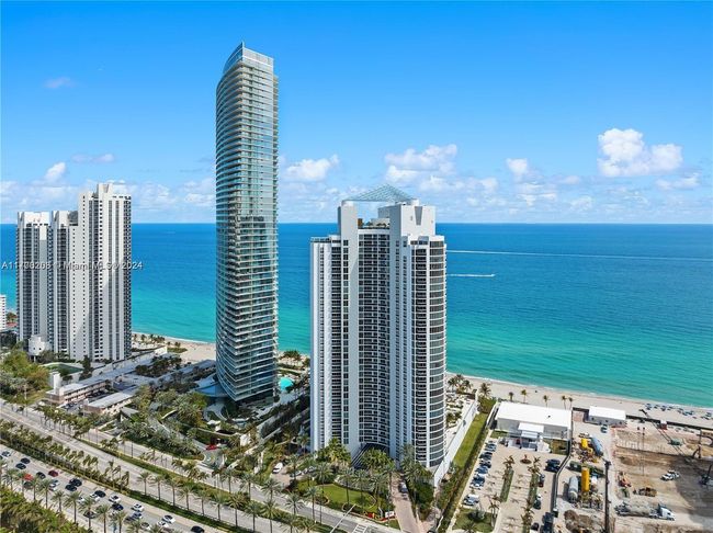 APT-2601 - 18911 Collins Ave, Condo with 4 bedrooms, 6 bathrooms and null parking in Sunny Isles Beach FL | Image 38
