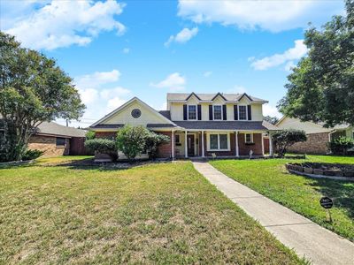 View of front of home with a front lawn | Image 2