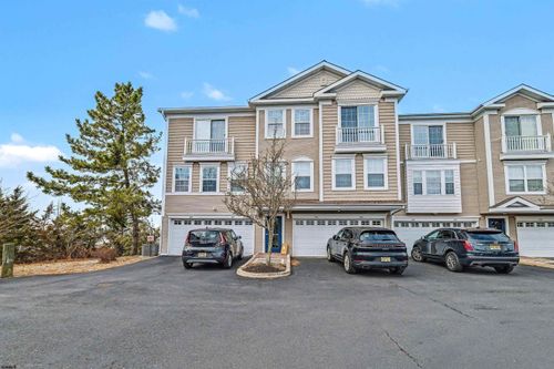 35-35 Bayside Dr, Somers Point, NJ, 08244-1018 | Card Image