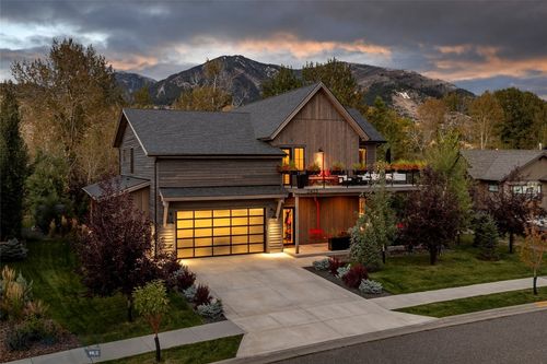 2423 Boylan Rd, Bozeman, MT, 59715-1525 | Card Image