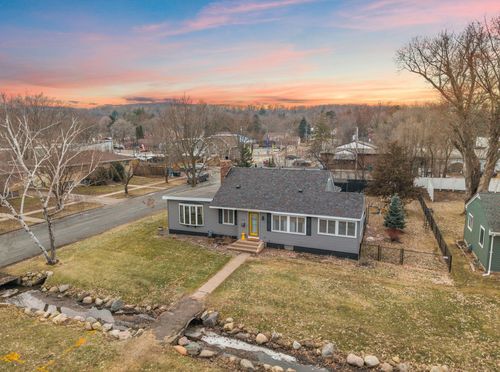 206 2nd St N, Bayport, MN, 55003-1019 | Card Image