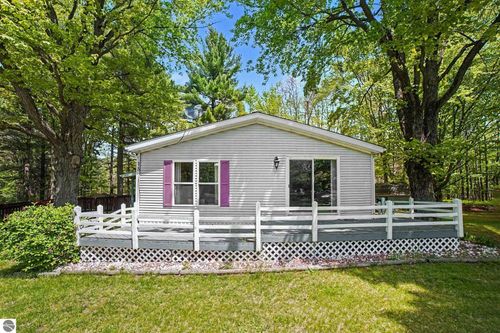 15 Backache Bnd, Elwell, MI, 48832-9700 | Card Image