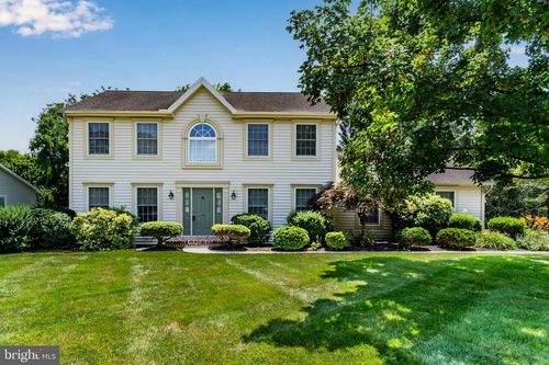 108 Schoolfield Dr, CARLISLE, PA, 17013-4430 | Card Image