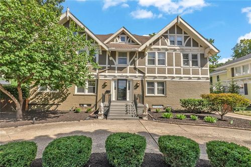 4975 Ward Parkway Plz, Kansas City, MO, 64114 | Card Image