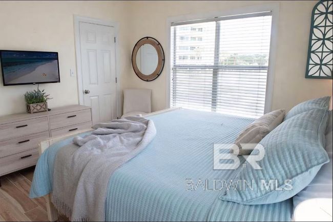 Bedroom | Image 19