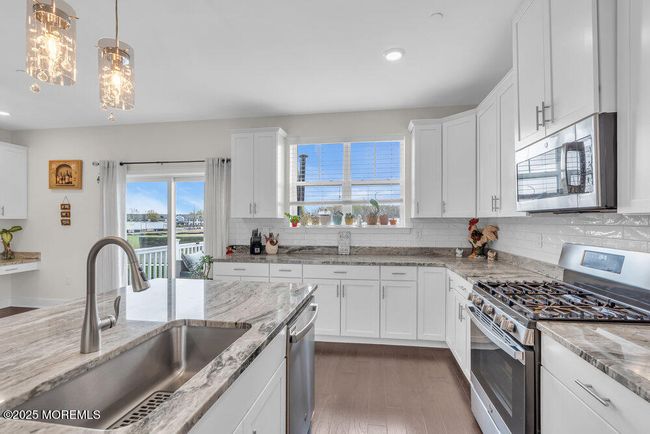 36 Kelly Way, Condo with 3 bedrooms, 4 bathrooms and null parking in Tinton Falls NJ | Image 10