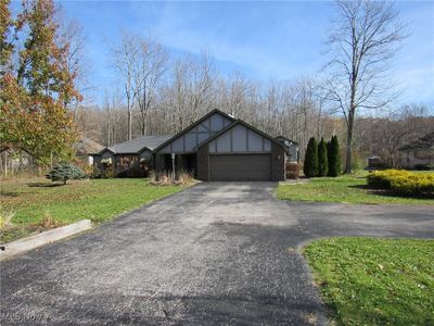 3210 Center Road, House other with 3 bedrooms, 2 bathrooms and null parking in Ashtabula OH | Image 3