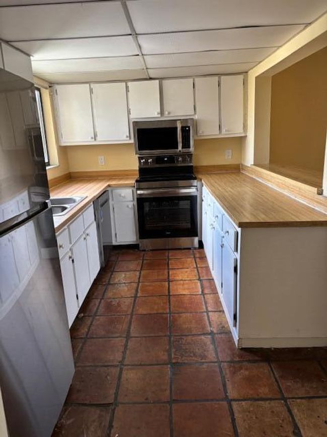 APT-401 - 2820 Tennis Club Dr, Condo with 3 bedrooms, 2 bathrooms and null parking in West Palm Beach FL | Image 4