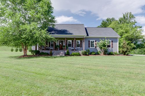 11076 Highway 52 W, Westmoreland, TN, 37186-3167 | Card Image
