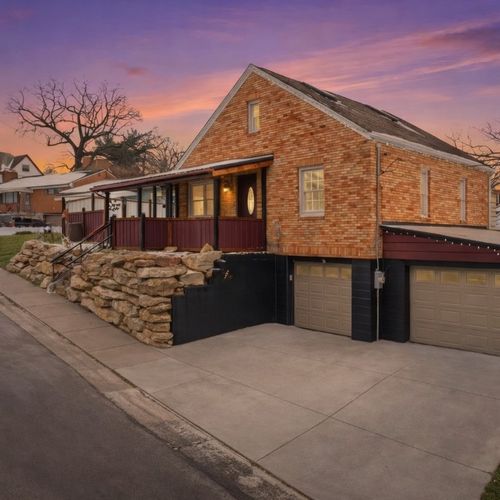 804 Erdner Ave, Avalon, PA, 15202-2516 | Card Image