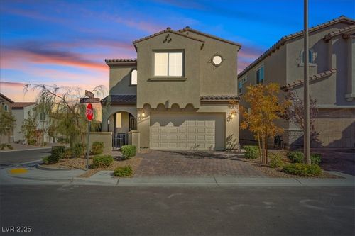 8958 Howell St, Las Vegas, NV, 89166-6758 | Card Image