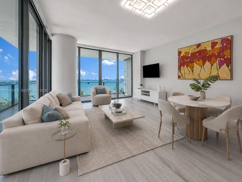 907-480 Ne 31st St, Miami, FL, 33137-4580 | Card Image