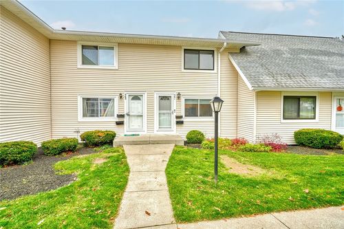 561 Eastbrooke Ln, Rochester, NY, 14618-5222 | Card Image