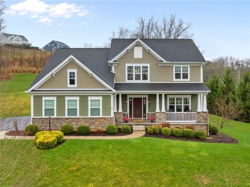 101 Vista Ridge Ln, Valencia, PA, 16059-1144 | Card Image