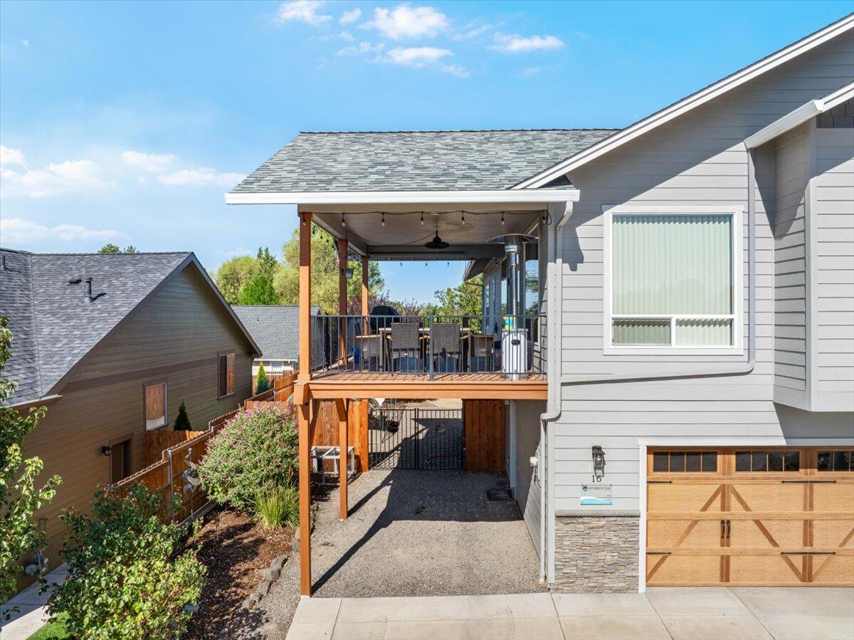 Residential in Eagle Point 3