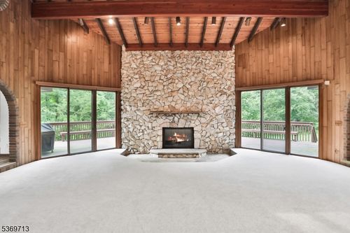 15 Long Hill Rd, Basking Ridge, NJ, 07920-4018 | Card Image