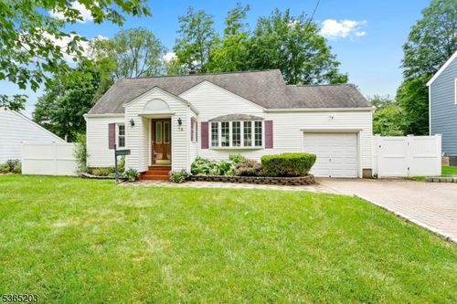 74 Glenbrook Rd, Morris Plains, NJ, 07950-2243 | Card Image