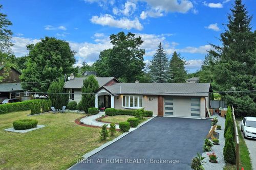 388 Bouchier St, Keswick, ON, L4P3C8 | Card Image