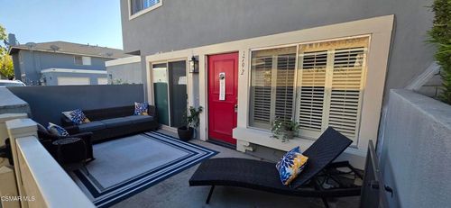 1792 E Avenida De Las Flores, Thousand Oaks, CA, 91360-3103 | Card Image