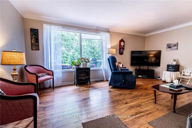 444 Gilmore Rd, House other with 3 bedrooms, 1 bathrooms and 7 parking in Fort Erie ON | Image 9
