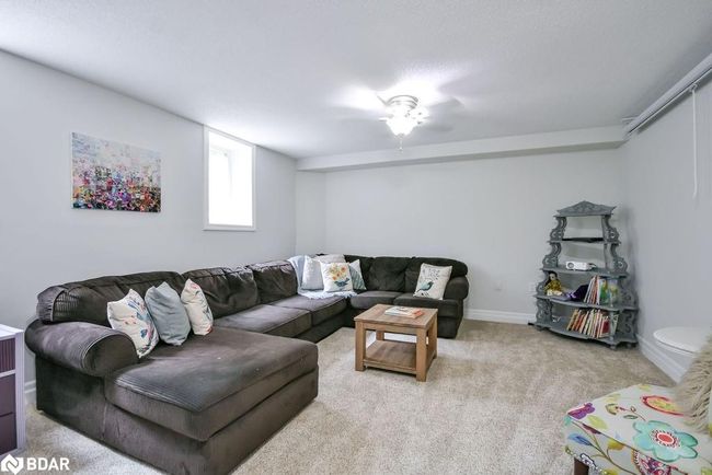 7 Windsong Cres, House other with 3 bedrooms, 3 bathrooms and 6 parking in Bracebridge ON | Image 11