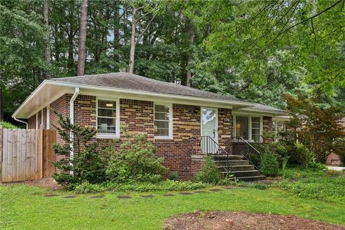 579 N Superior Ave, Decatur, GA, 30033-5401 | Card Image