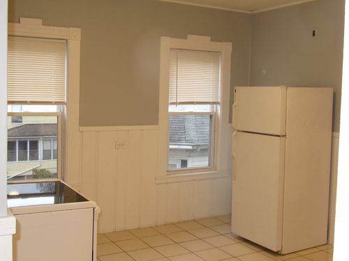 apt-3-2 Sturgis St, Worcester, MA, 01605-2589 | Card Image