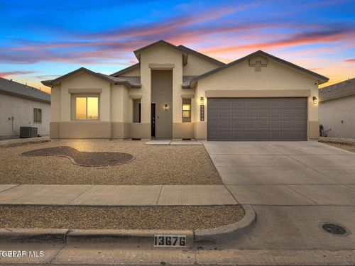 13676 Lago Vista Ave, Horizon City, TX, 79928-6078 | Card Image